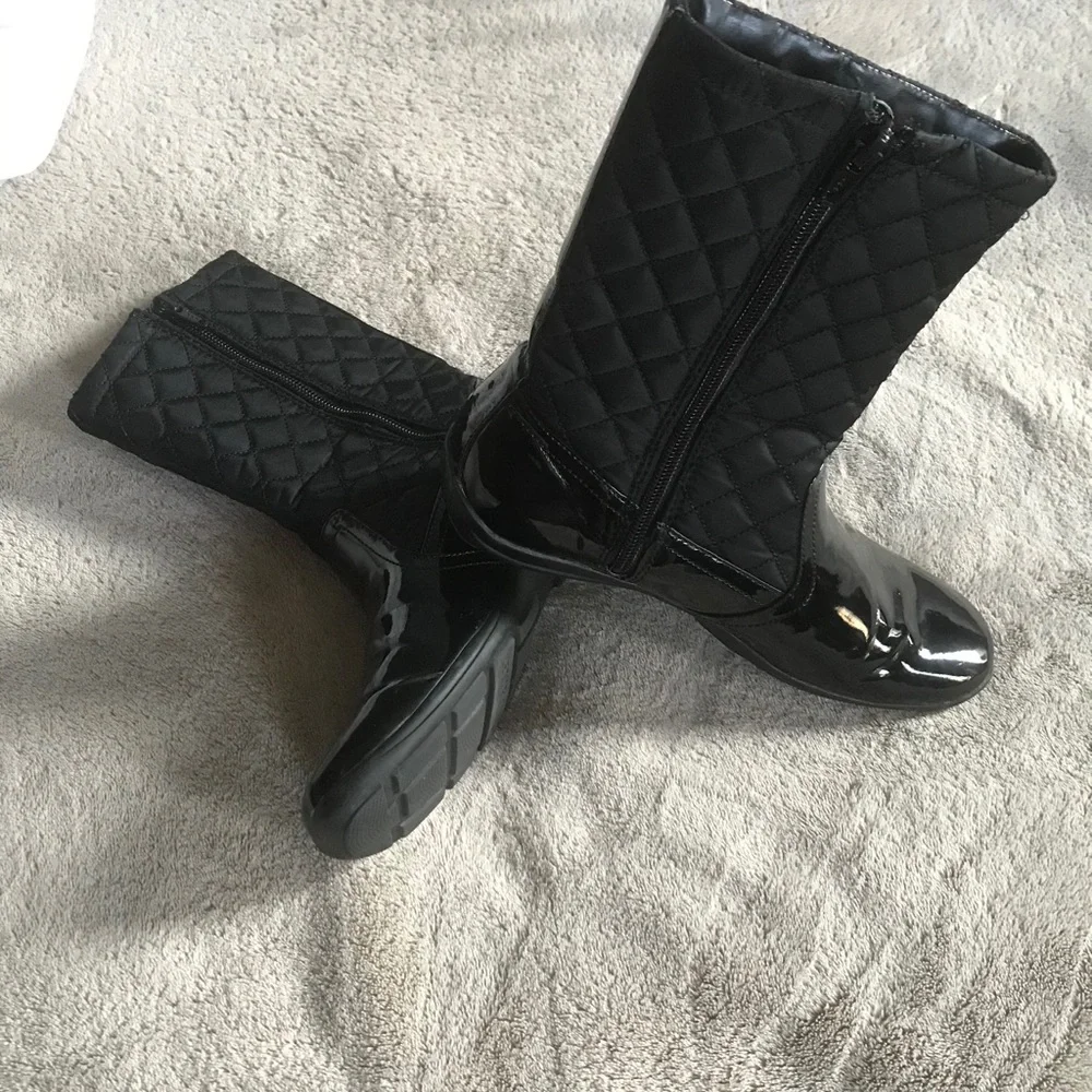 Trade plz do not buy NATURALIZER Boots